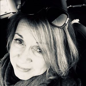 Meet your Posher, Gayle